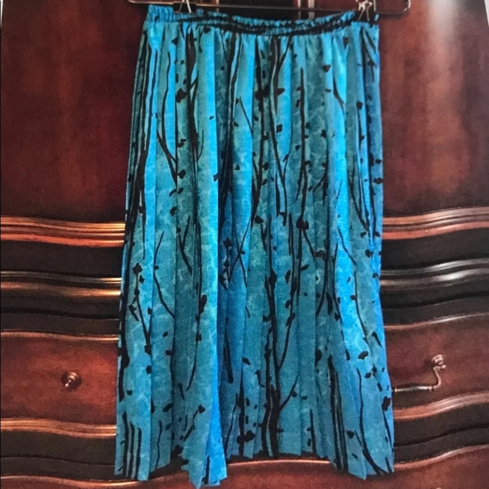Ladies skirt